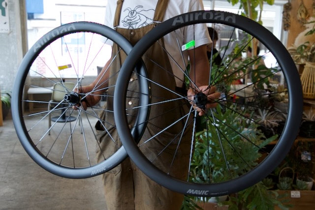 MAVIC ALLROAD SL CARBON ホイール グラベル 軽量 – Grumpy Bike Shop