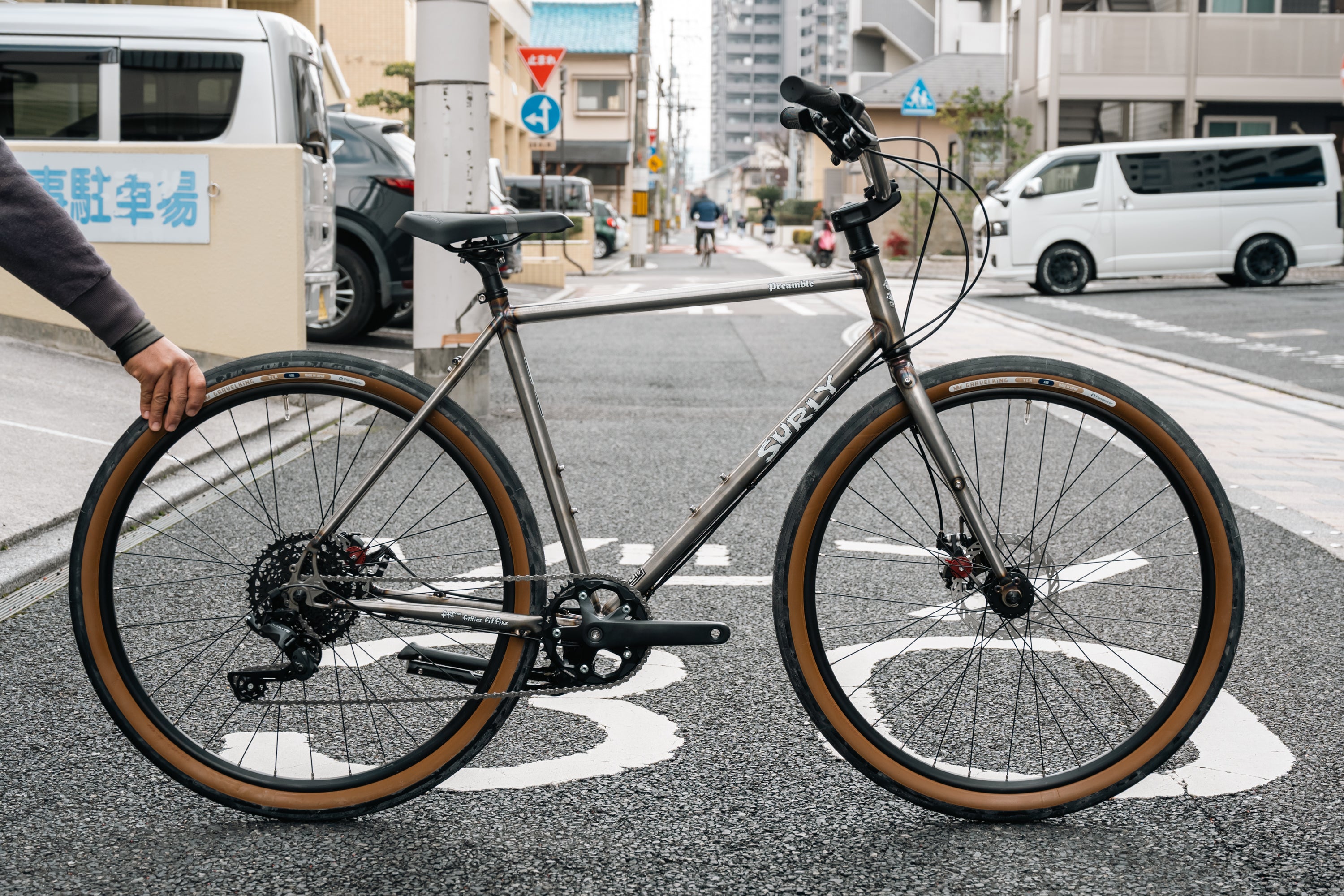 PRIOR まとめ売り　サンプル付き SURLY Preamble RAW 完成車 限定 クロモリ 広島 – Grumpy Bike Shop