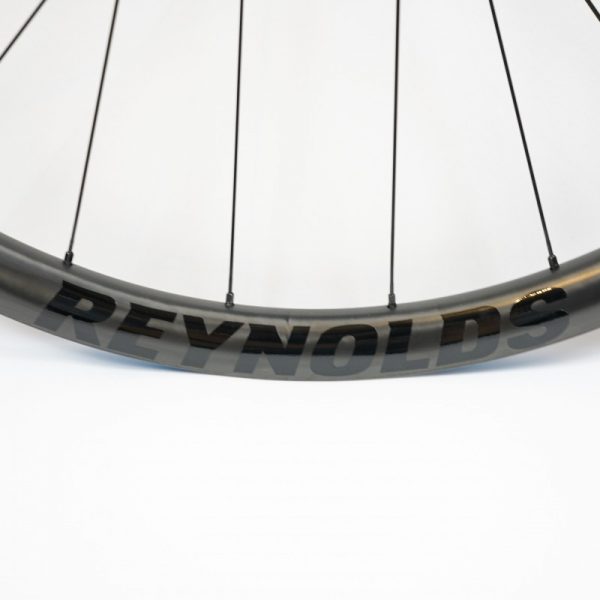 レイノルズのMTBとオールロード向けカーボンホイールが入荷しました