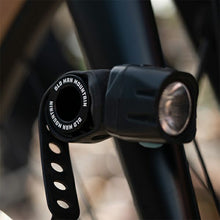 Load image into Gallery viewer, OLD MAN MOUNTAIN Headlight Mount