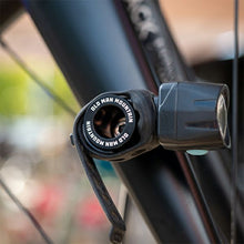Load image into Gallery viewer, OLD MAN MOUNTAIN Headlight Mount