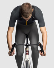 画像をギャラリービューアに読み込む, ASSOS MILLE GT Spring Fall Bib Tights S11 Robust Grey ディテール