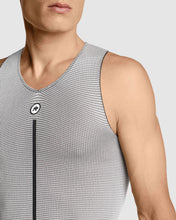 画像をギャラリービューアに読み込む, ASSOS SUMMER NS