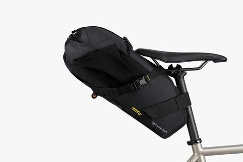 apidura アピデュラ　エクスペディションサドルパック　9L APIDURA エクスペディション サドルパック 9L｜リアライトマウント内蔵