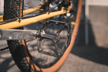 画像をギャラリービューアに読み込む, Crankbrothers STAMP 7 Lサイズ(114mmx111mm) クランクブラザーズ スタンプ7(Crankbrothers)の商品画像(写真3)