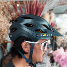 Load image into Gallery viewer, GIRO MERIT SPHERICAL 2024 Giro MTB Helmet