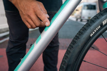 Load image into Gallery viewer, 【中古】KONA ROVE AL 650 完成車 48サイズ