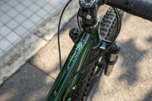 Load image into Gallery viewer, KONA LBF Mサイズの中古完成車(店頭試乗車)