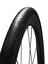 Load image into Gallery viewer, ENVE SES 4.5 New Straight Pull Carbon Wheels Enve