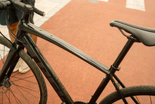 画像をギャラリービューアに読み込む, TREK Domane 4 トップチューブとサドル周辺の状態