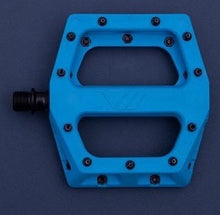 Load image into Gallery viewer, DMR V11 Pastic PEDAL プラスチ