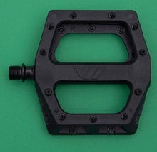 Load image into Gallery viewer, DMR V11 Pastic PEDAL プラスチ
