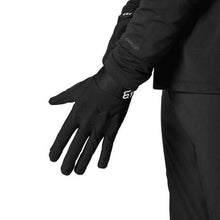 Load image into Gallery viewer, FOX DEFEND D30 GLOVE ディフェンド グローブ フォックス マウンテンバイク DH ダウンヒル エンデューロ トレイルライド 街乗り MTB 春夏 カジュアル(Fox)の商品画像(写真1)