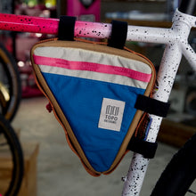 Load image into Gallery viewer, TOPO DESIGNS FRAME BIKE BAG トポデザイン フレームバッグ(Topo Designs)の商品画像(写真8)