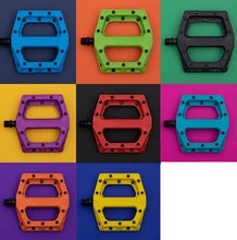 Load image into Gallery viewer, DMR V11 Pastic PEDAL プラスチックペダル(DMR Bikes)の商品画像(写真7)