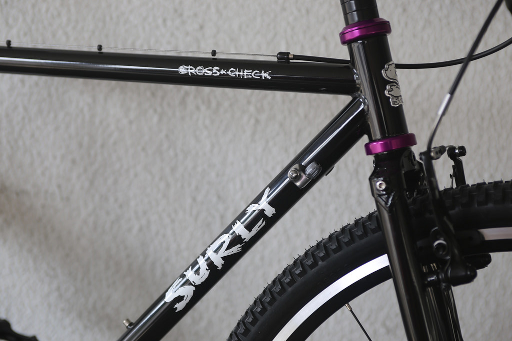 Surly / Cross Check 52