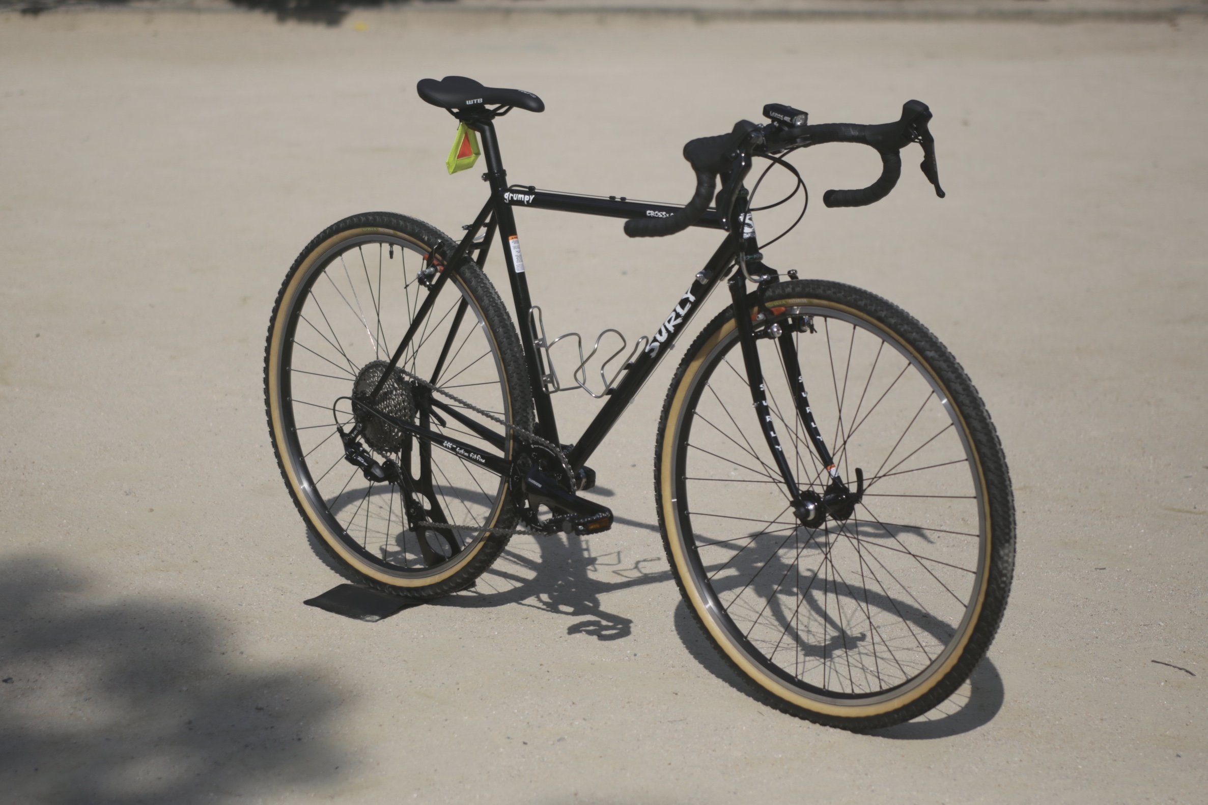 Surly / cross check 52