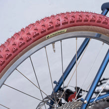 Load image into Gallery viewer, ULTRADYNAMICO mars race tire [gray / red] ウルトラダイナミコ タイヤ（Ultradynamico）の商品画像（写真1）
