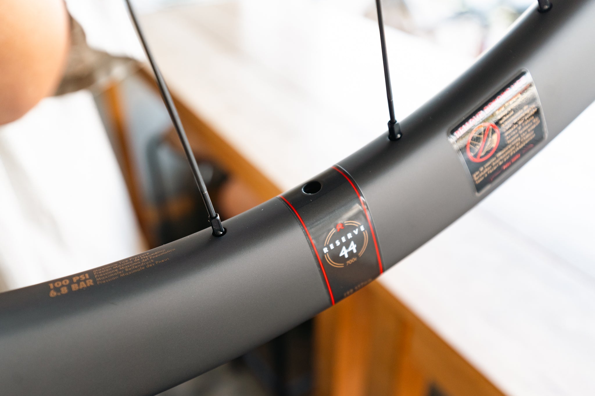 RESERVE 40/44 DT240 カーボンホイールセット – Grumpy Bike Shop