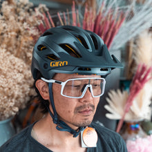 Load image into Gallery viewer, GIRO MERIT SPHERICAL 2024 Giro MTB Helmet

