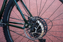 Load image into Gallery viewer, KONA LBF Mサイズの中古完成車（店頭試乗車）
