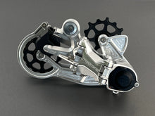 Load image into Gallery viewer, SHIMANO ケージ
