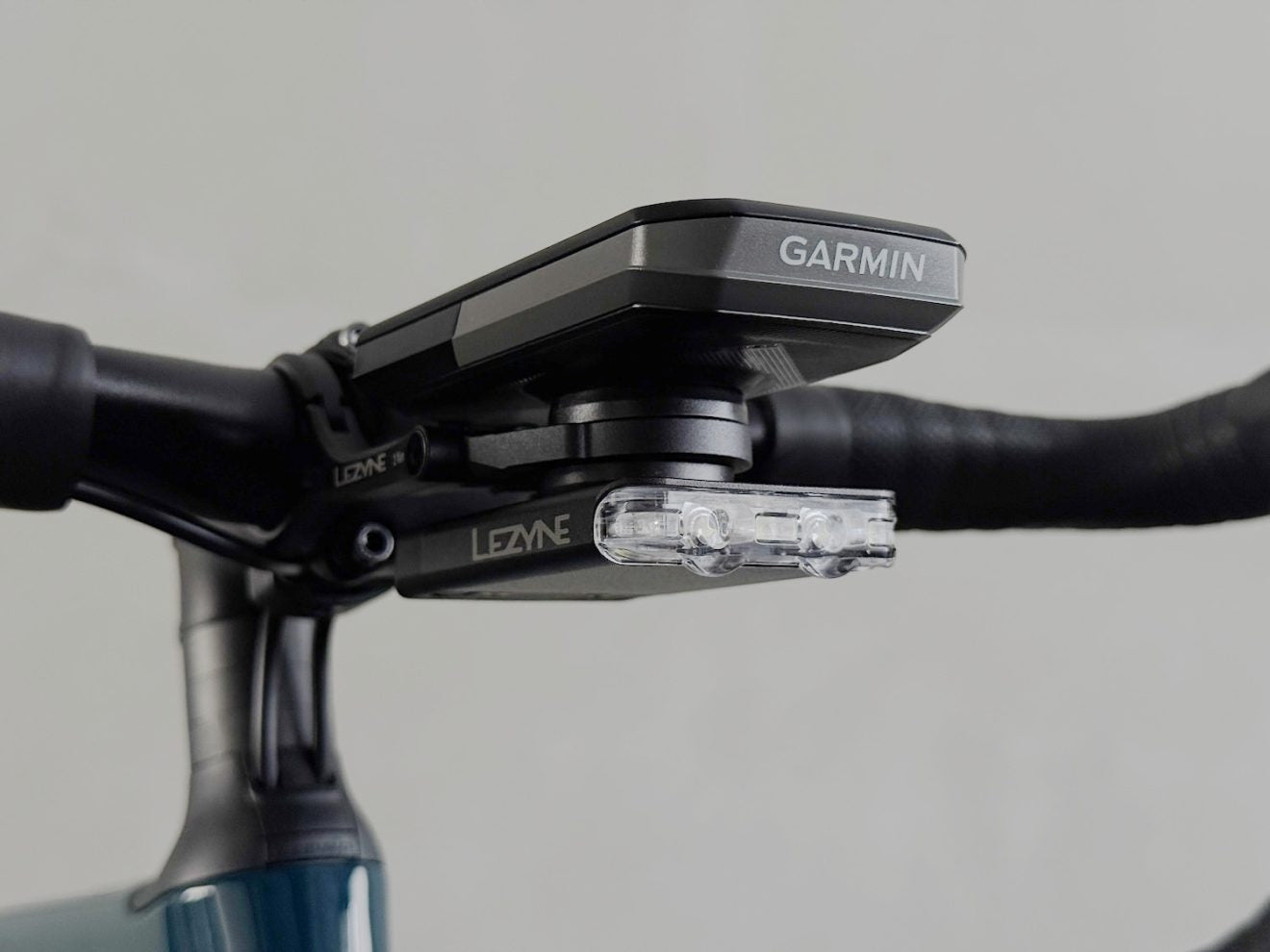 自転車ライト knog・LEZYNE フロント・リア LED充電式 – タグ 