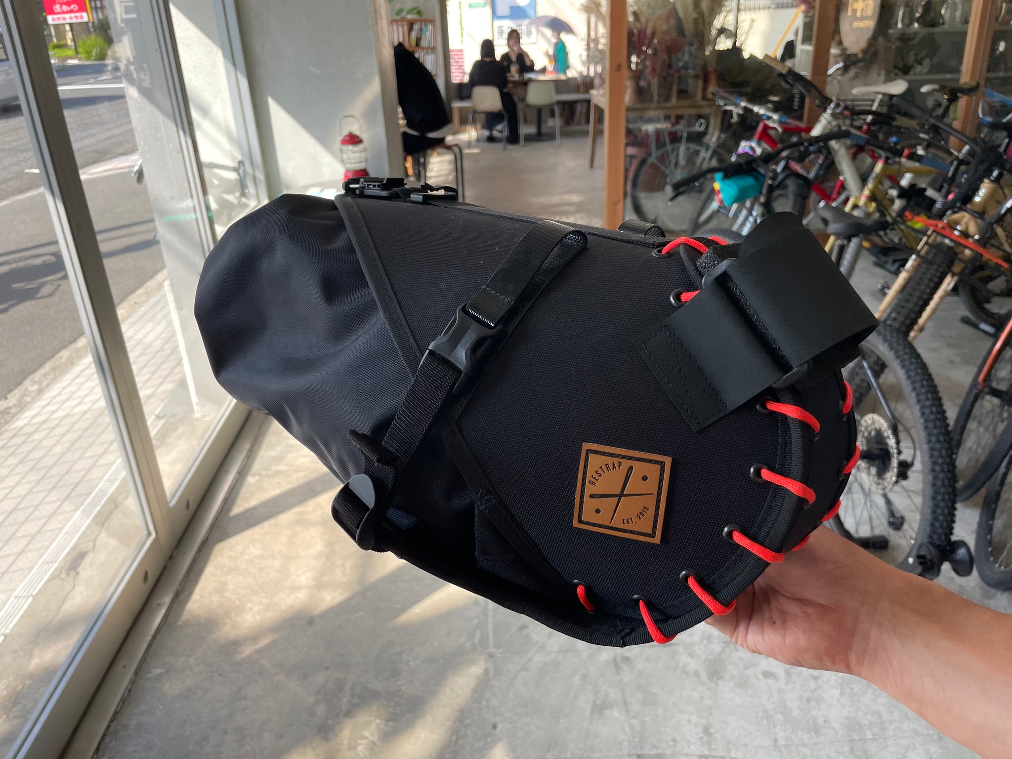 RESTRAP SADDLE BAG 14L – Grumpy Bike Shop