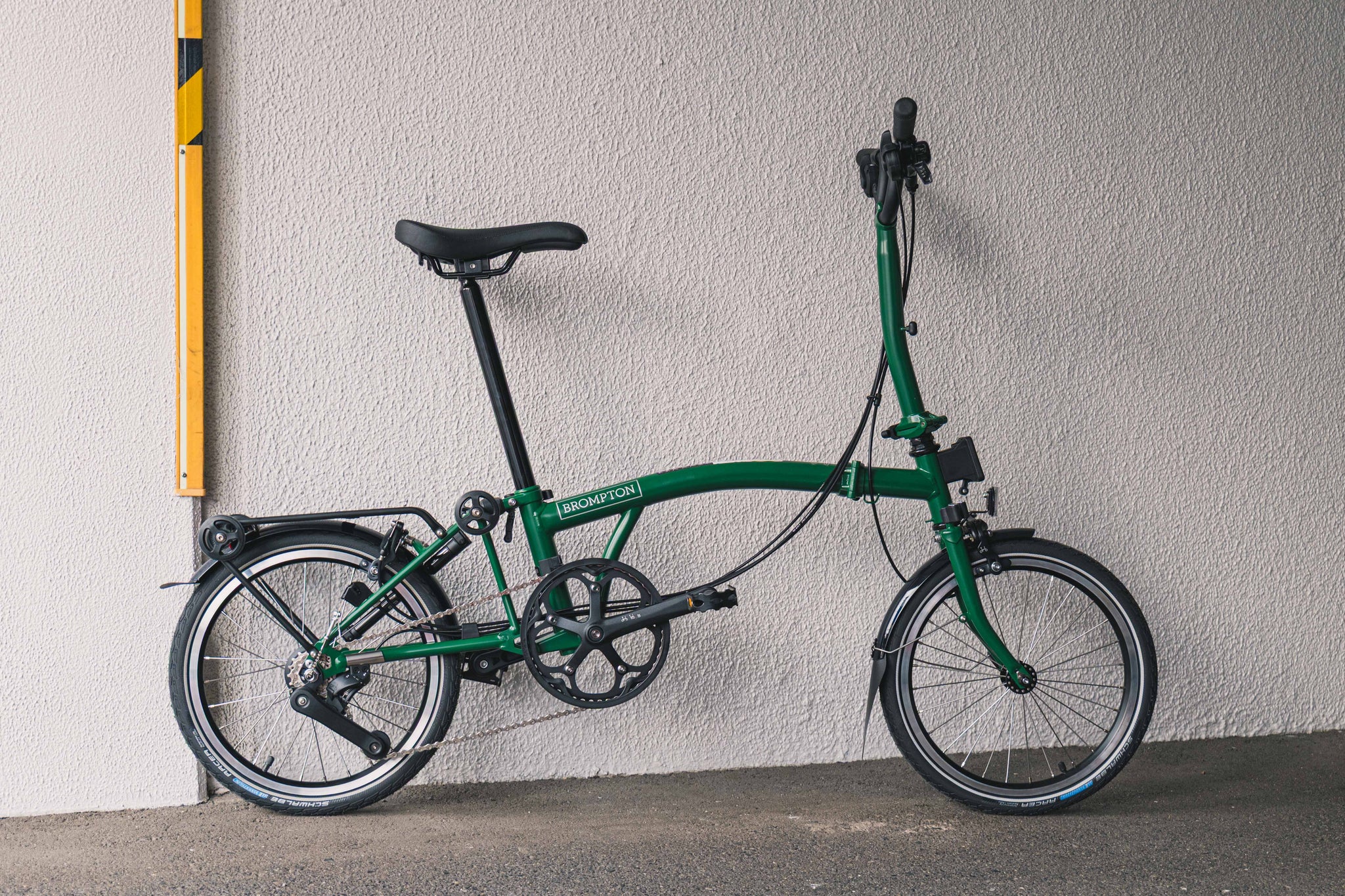 BROMPTON C Line Explore 12spd (Mハンドル、ラック有り) レーシング