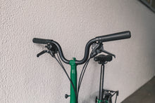 Load image into Gallery viewer, BROMPTON C Line Explore 12-speed (M handlebar, with rack) Racing Green Brompton
