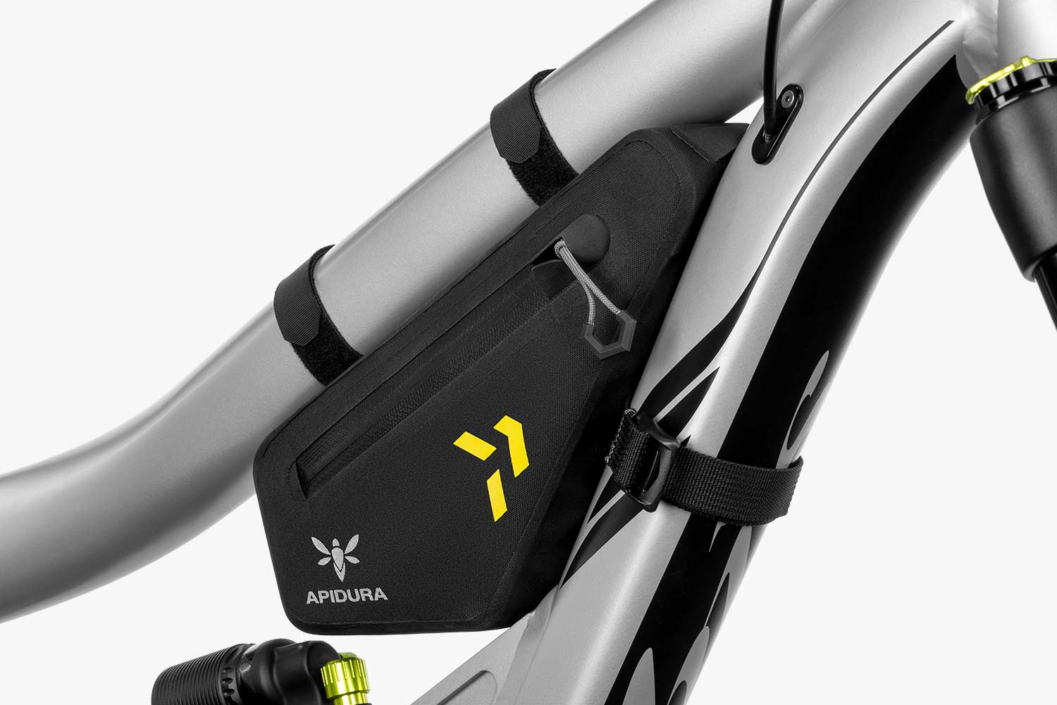 APIDURAアピデュラ バックカントリーフレームパック1L APIDURA バックカントリー フレームパック 1L MTB向け 小型 – Grumpy