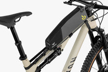 画像をギャラリービューアに読み込む, APIDURA バックカントリー ロングトップチューブパック（1.8L）アピデュラ
