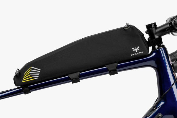 APIDURA トップチューブバッグ APIDURA レーシング ロングトップチューブバッグ 2L 大容量 – Grumpy