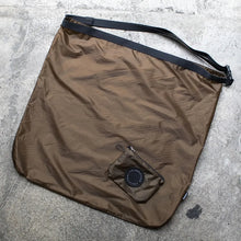 画像をギャラリービューアに読み込む, FAIRWEATHER Packable sacoche フェアウェザー サコッシュ（FAIRWEATHER）の商品画像（写真5）
