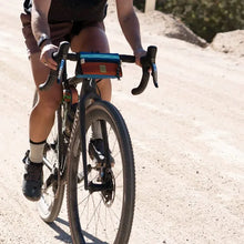Load image into Gallery viewer, TOPO DESIGNS Bike Bag Mini Mountainトポデザインズ バイクバッグ ミニ マウンテン（Topo Designs）の商品画像（写真9）

