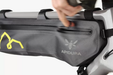 Load image into Gallery viewer, APIDURA Expedition Frame Pack 5L Tall Frame Bag
