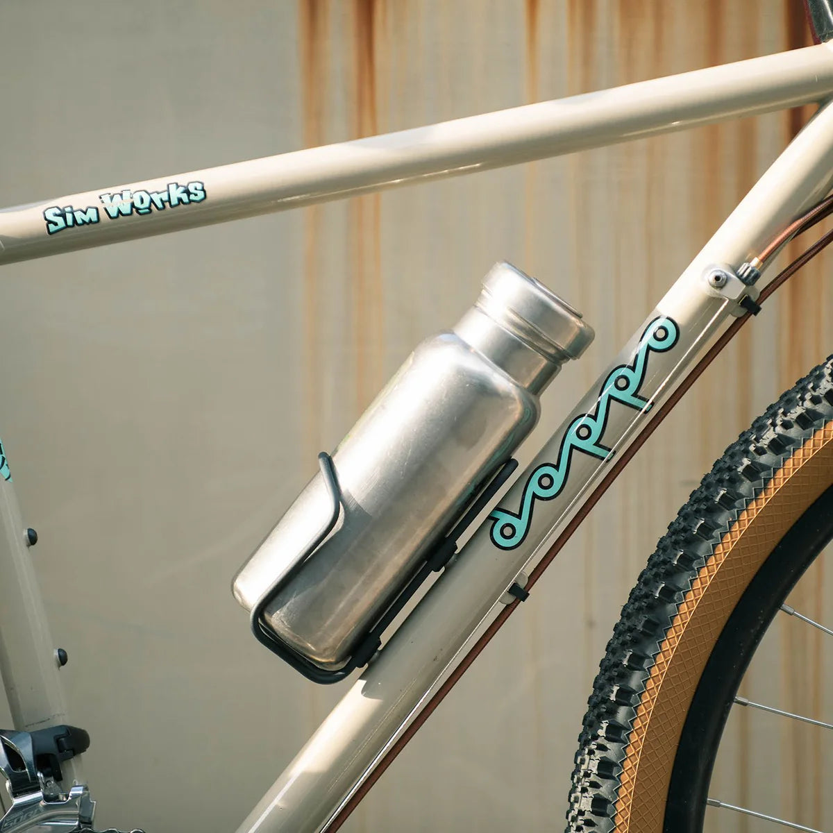 KING CAGE Stainless Flat Top (Black) キングケージ – Grumpy Bike Shop