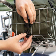 画像をギャラリービューアに読み込む, SWIFT INDUSTRIES sugarloaf basket bag (ecopak)（Swift Industries）の商品画像（写真2）
