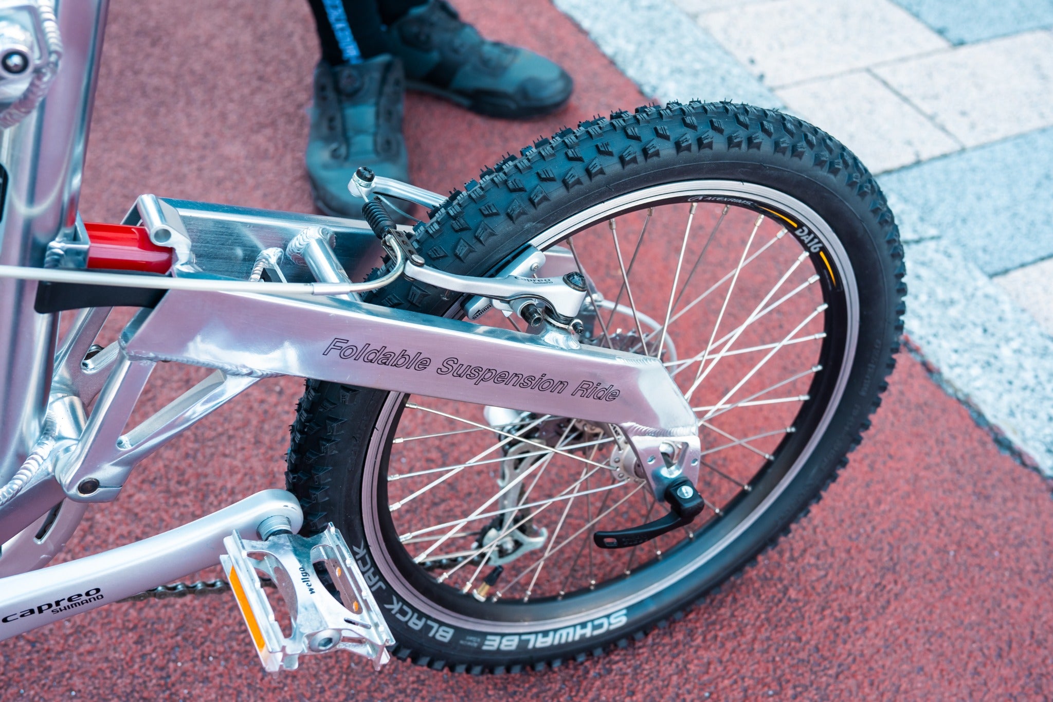 BD-1 折りたたみ自転車 シルバーポリッシュ【ジャンク品】 中古】BD-1 シルバー 完成車 – Grumpy Bike Shop