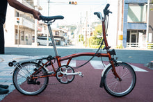 画像をギャラリービューアに読み込む, 中古 BROMPTON カッパー 現物写真 2
