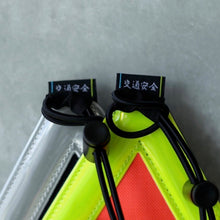 Load image into Gallery viewer, BLUE LUG triangle reflector
