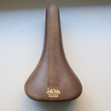 画像をギャラリービューアに読み込む, Selle italia milano TURBO
