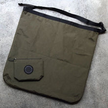 画像をギャラリービューアに読み込む, FAIRWEATHER Packable saco
