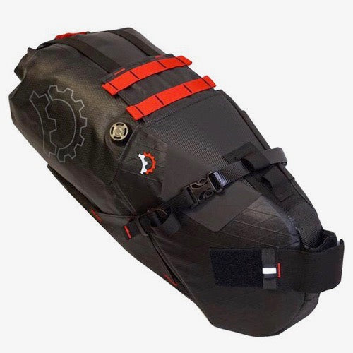 サドルバッグ APIDURA バイクパッキング 防水 – タグ 