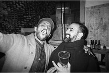 画像をギャラリービューアに読み込む, Simple Use Film Camera (レンズ付フィルム) Black ＆ White 27枚撮り（Lomography Simple Use）の商品画像
