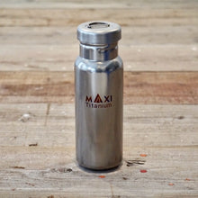 画像をギャラリービューアに読み込む, MAXI 800ml Titanium Watre Bottle マキシチタンボトル　MXーTWB
