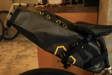 画像をギャラリービューアに読み込む, APIDURA サドル

