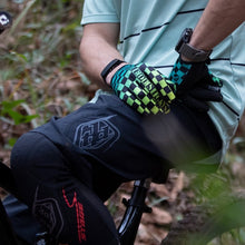 画像をギャラリービューアに読み込む, 【10%off】Troy Lee Design FLOWLINE SHORT 2022 ライナー付き
