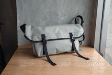 画像をギャラリービューアに読み込む, NLDE Messenger bag S メッセンジャーバッグ（NLDE）の商品画像（写真7）
