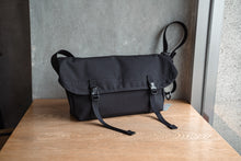 画像をギャラリービューアに読み込む, NLDE Messenger bag S メッセンジャーバッグ（NLDE）の商品画像（写真9）
